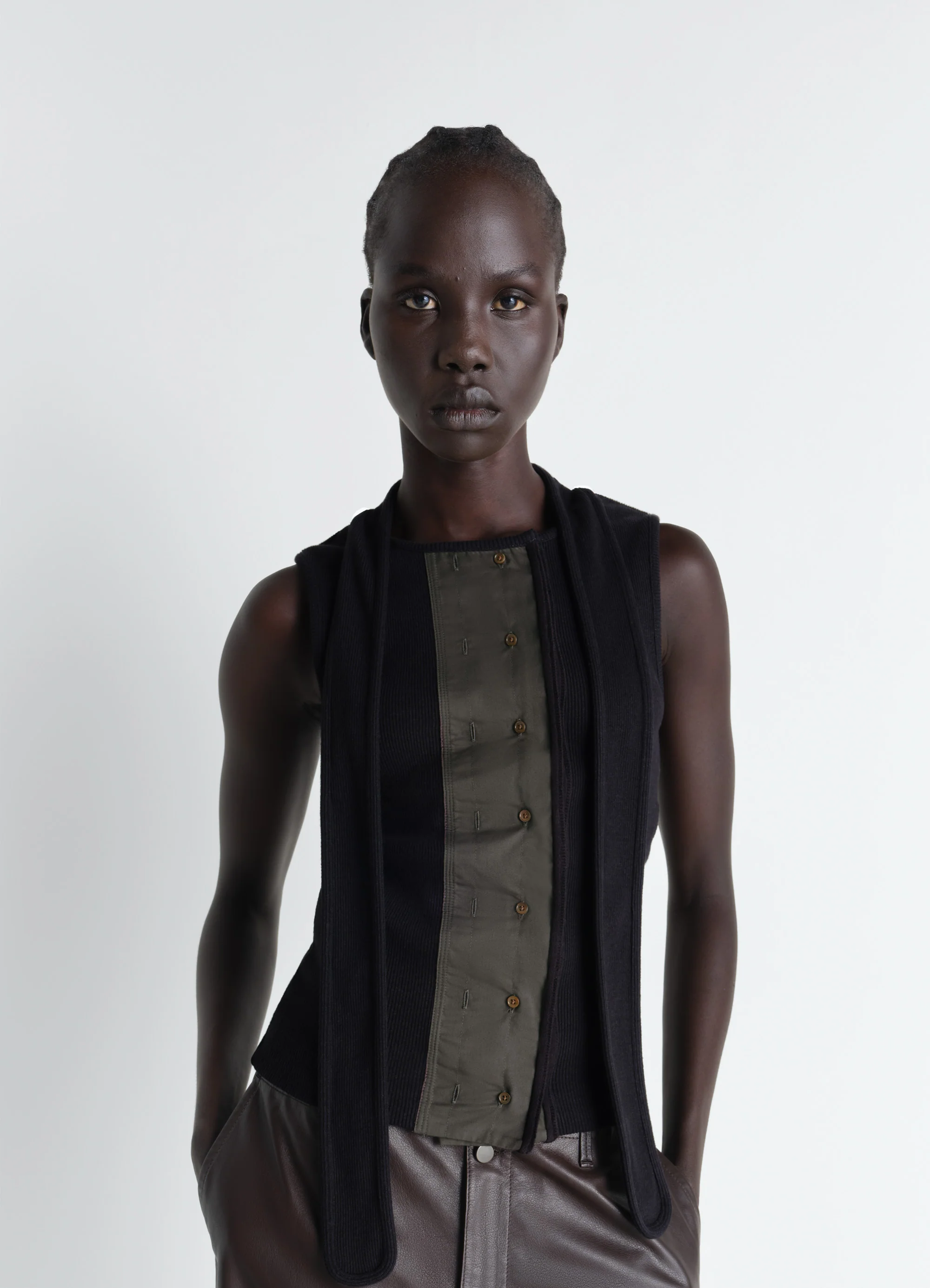 ASYMMETRICAL FITTED TOP IN JERSEY