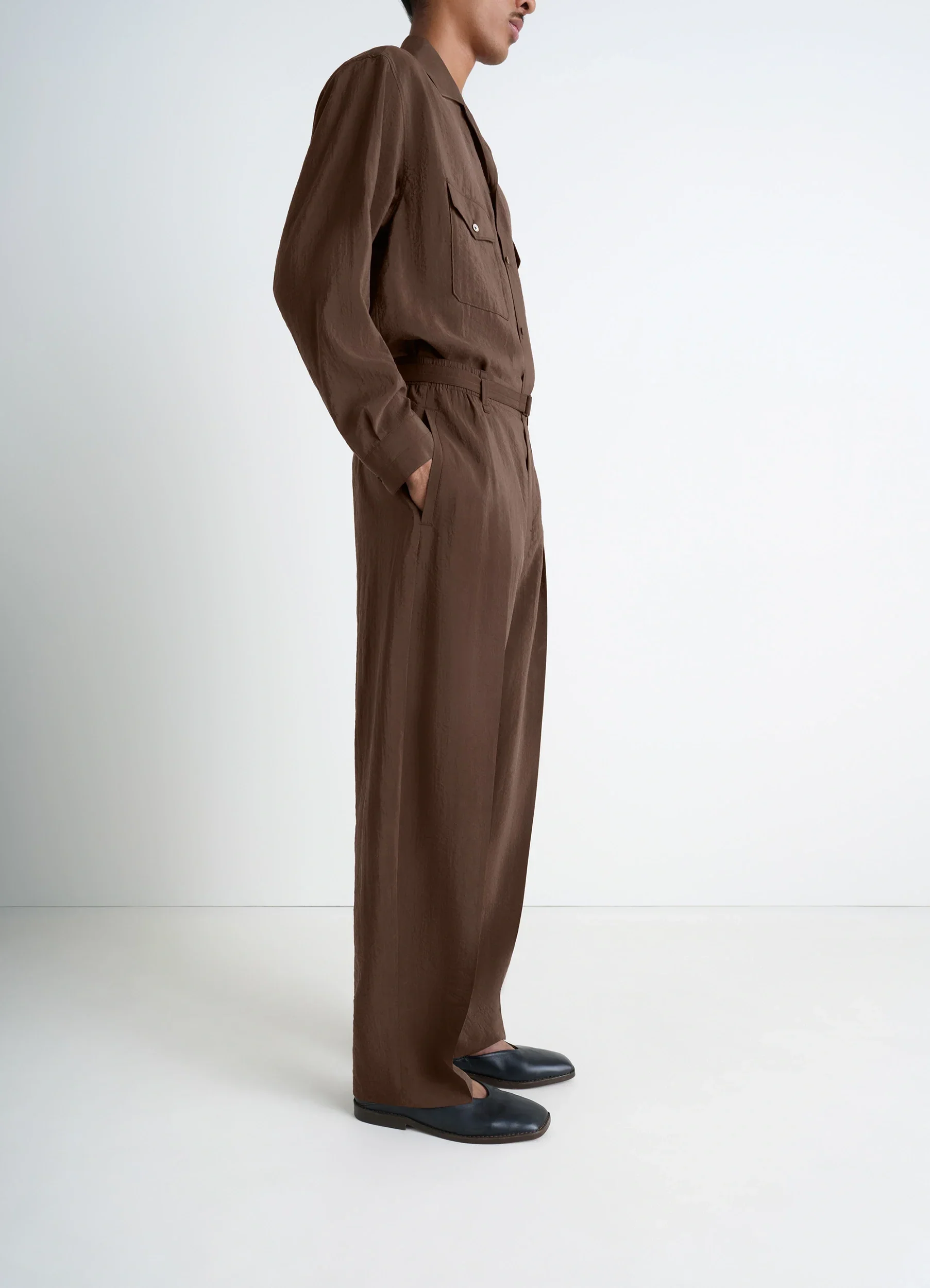 BELTED RELAXED PANTS IN DRY SILK - Image 6