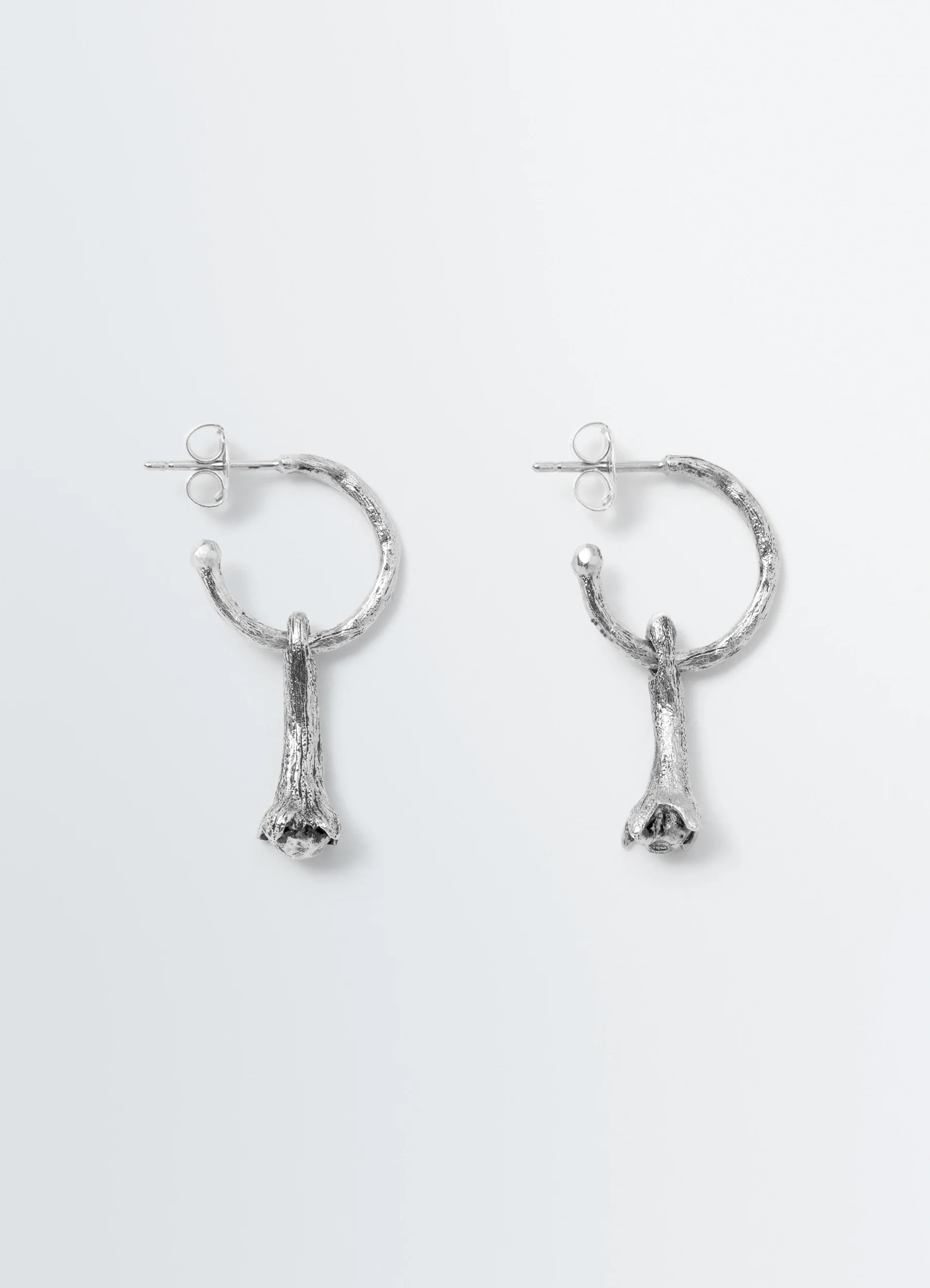 CLOVE EARRINGS