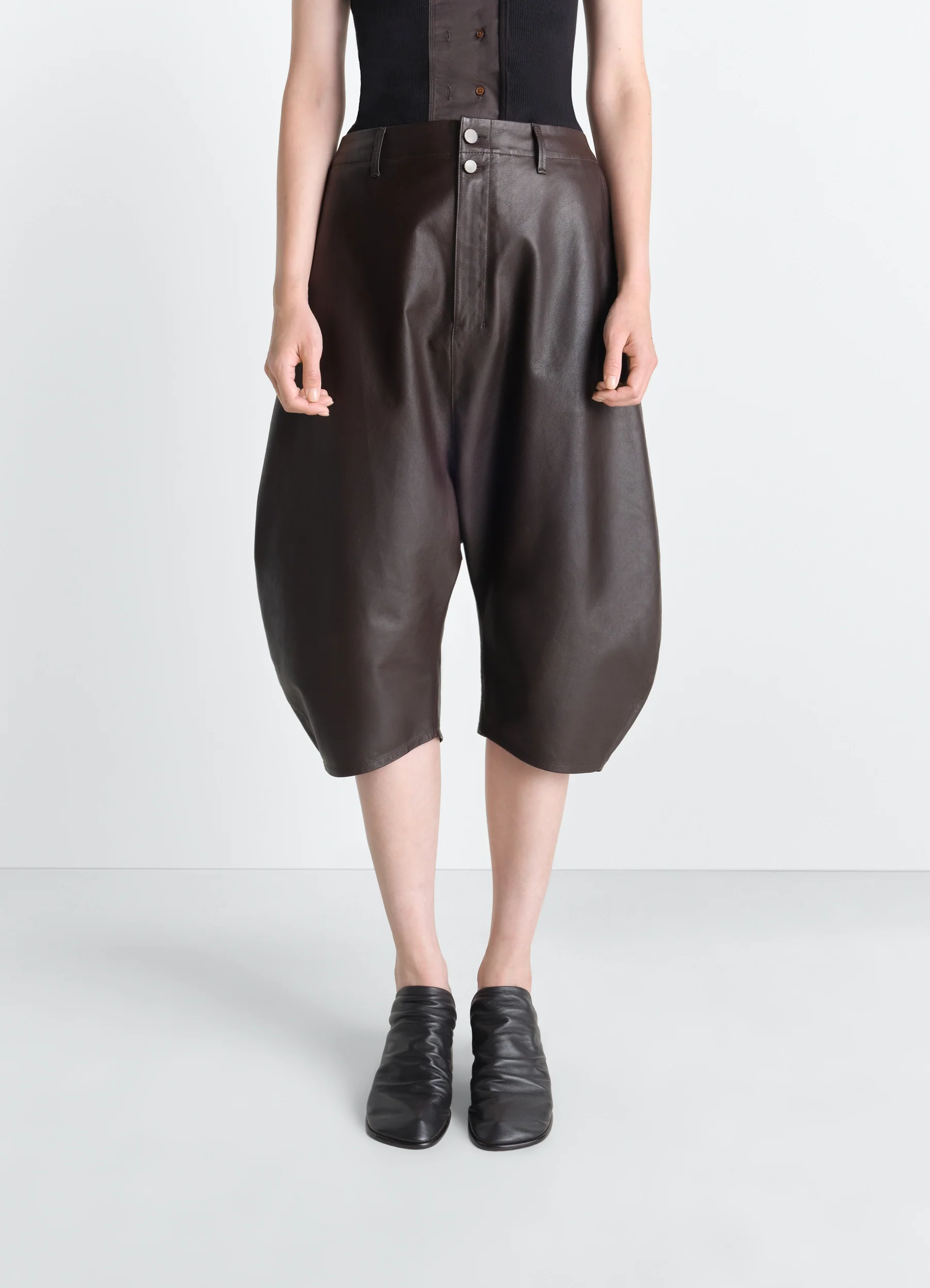 DROPPED CROTCH LEATHER BERMUDAS - Image 2