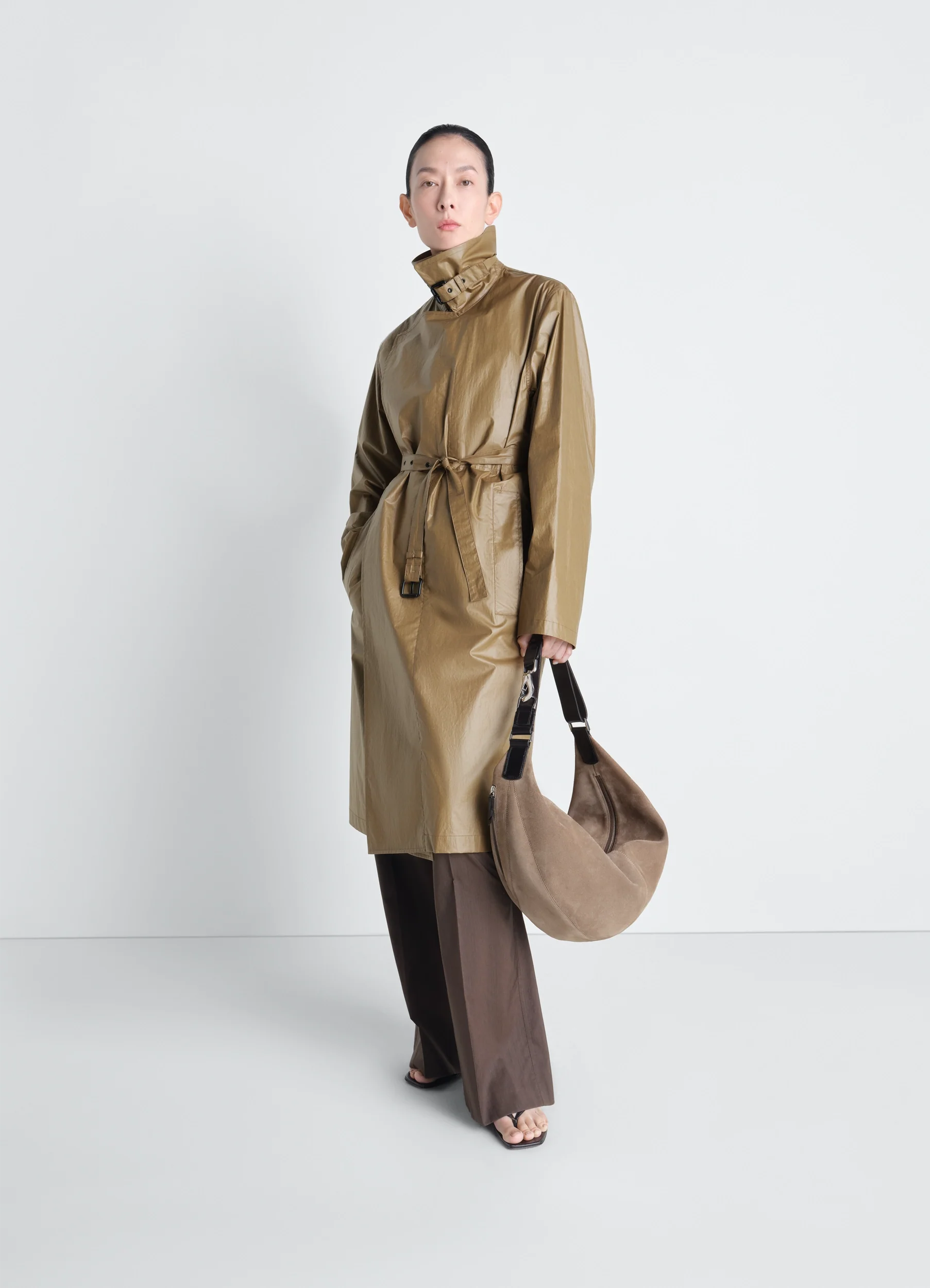 LIGHT WRAP COAT IN LIGHT COATED COTTON