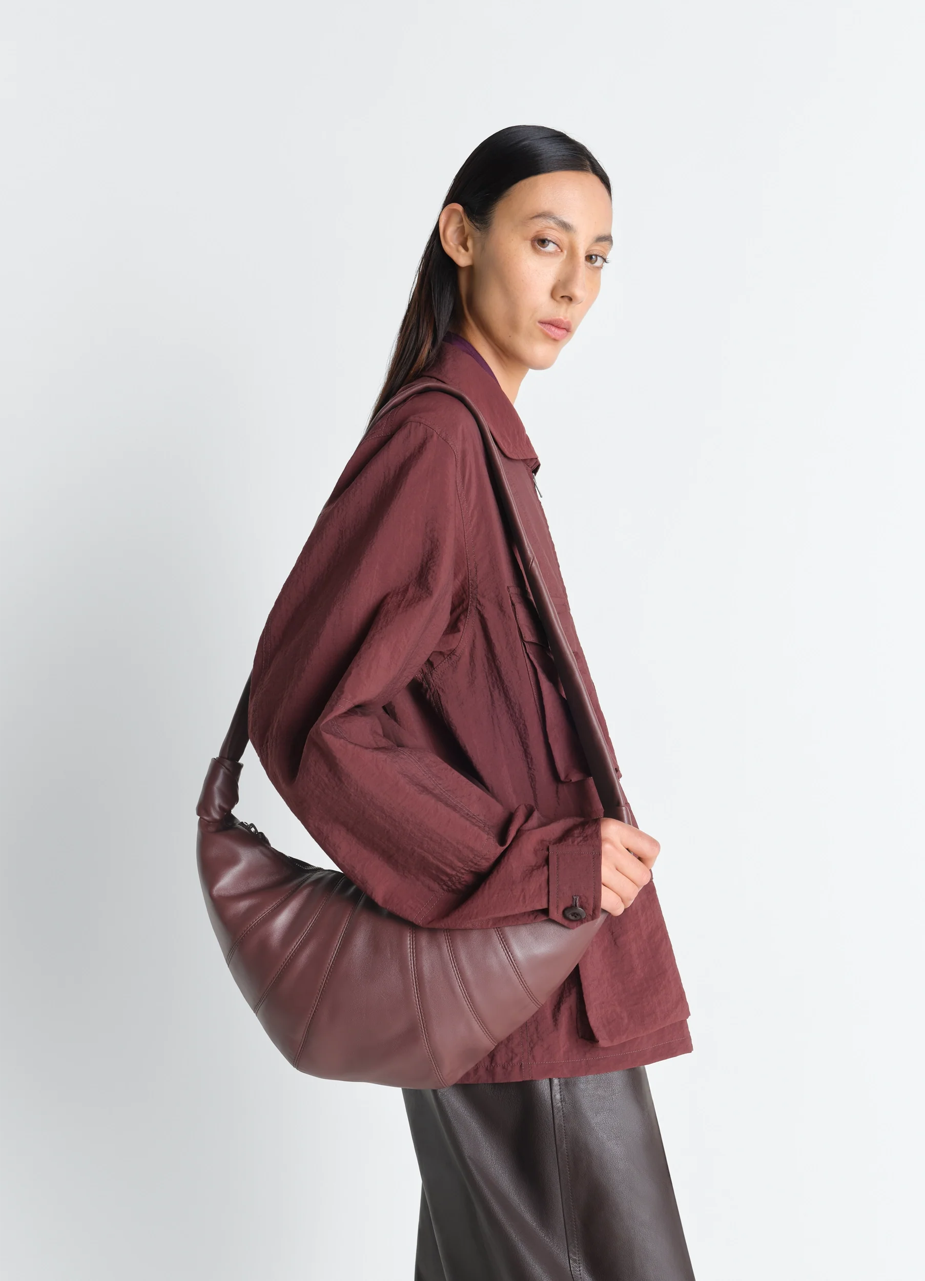 MEDIUM CROISSANT BAG IN LEATHER - Image 2