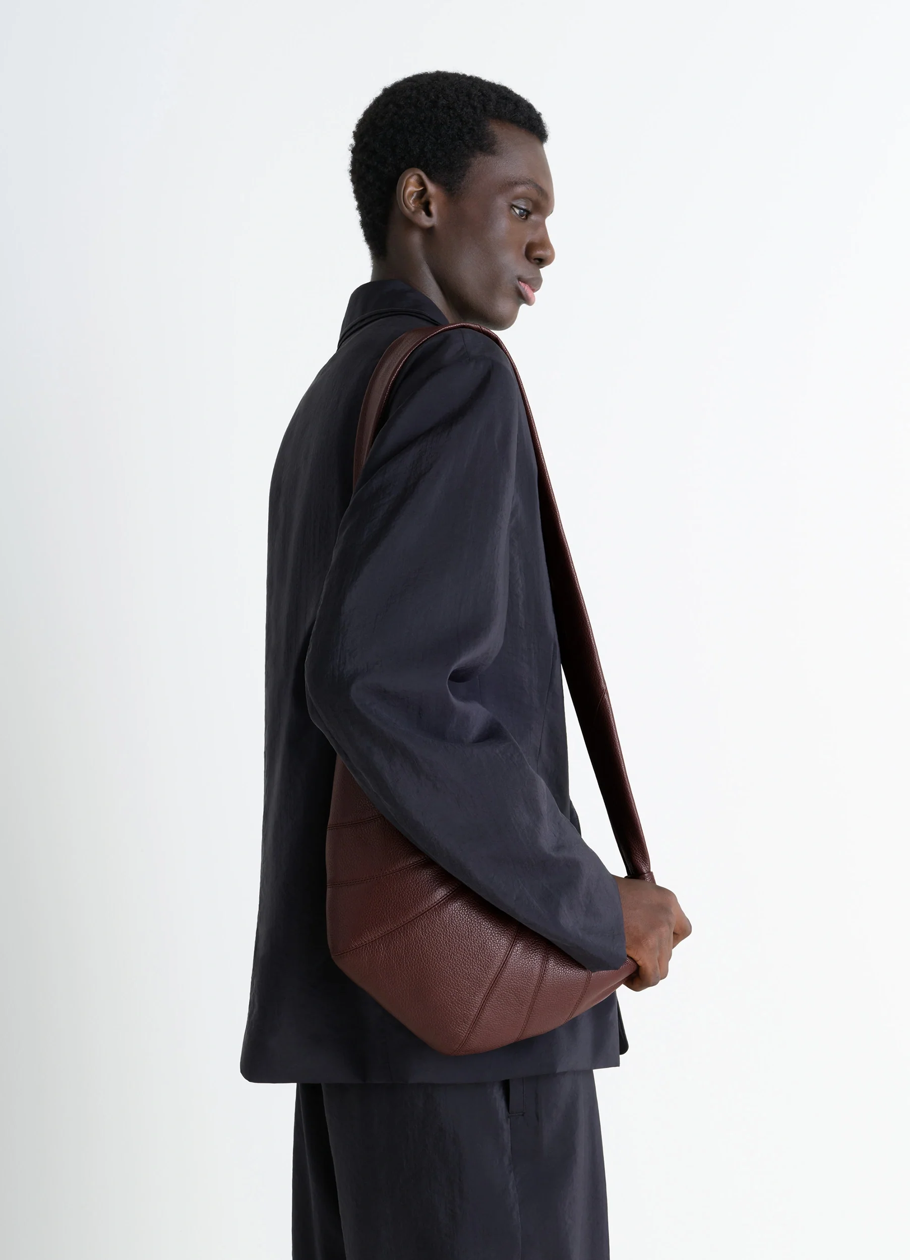 MEDIUM CROISSANT BAG IN LEATHER - Image 2