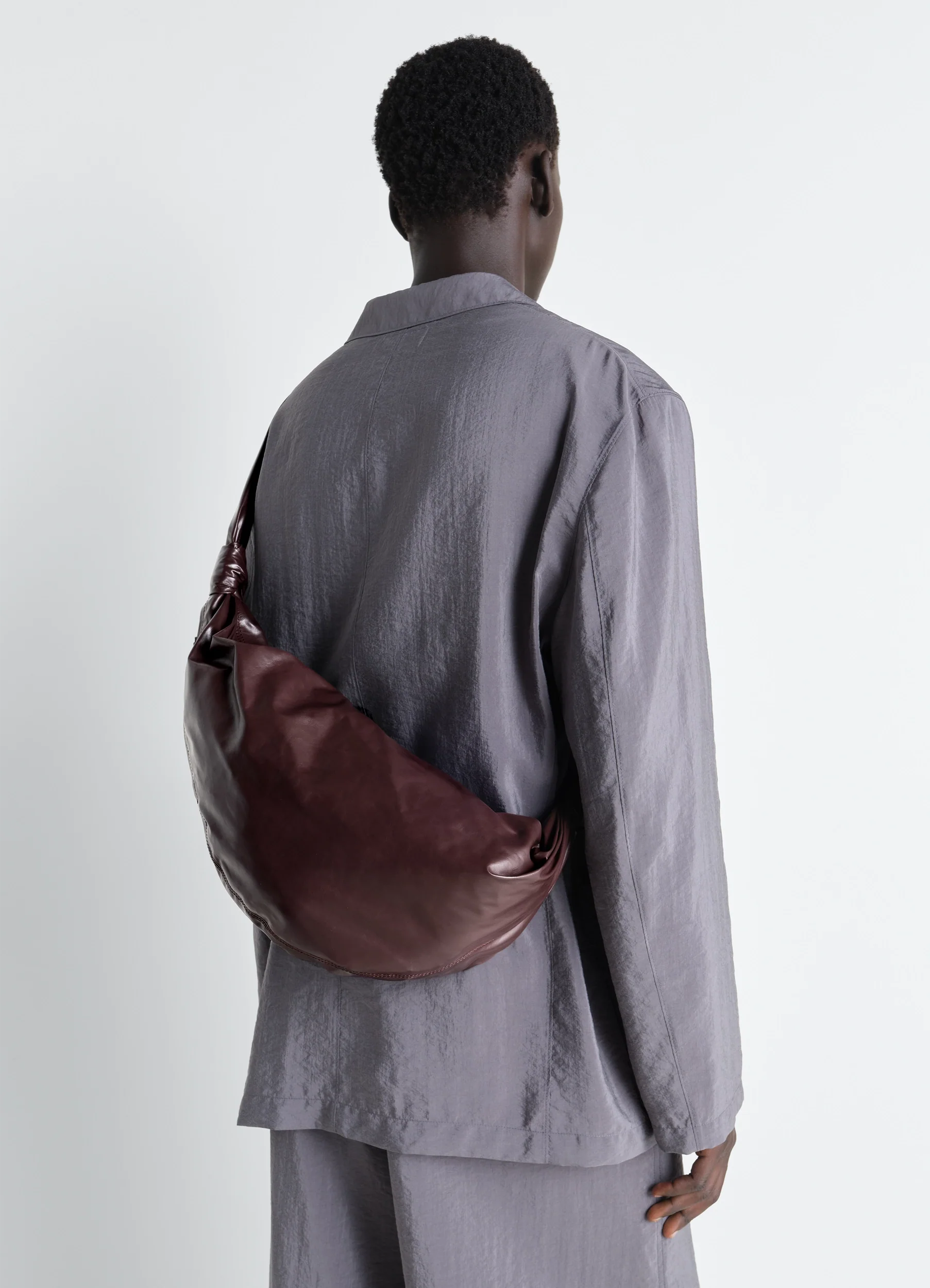 MEDIUM SOFT CROISSANT BAG IN PAPER LEATHER - Image 2