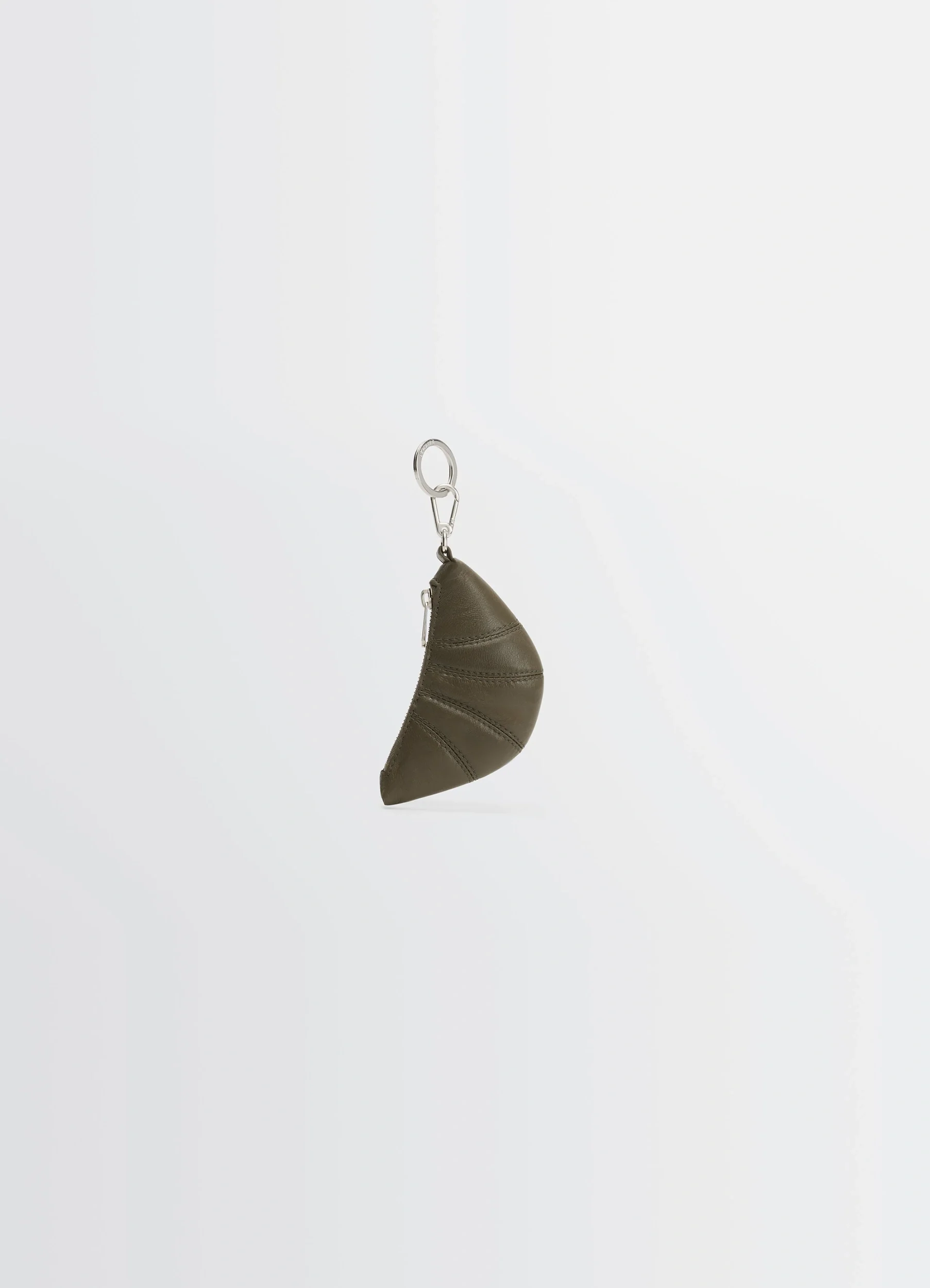 MINI CROISSANT KEYRING IN LEATHER