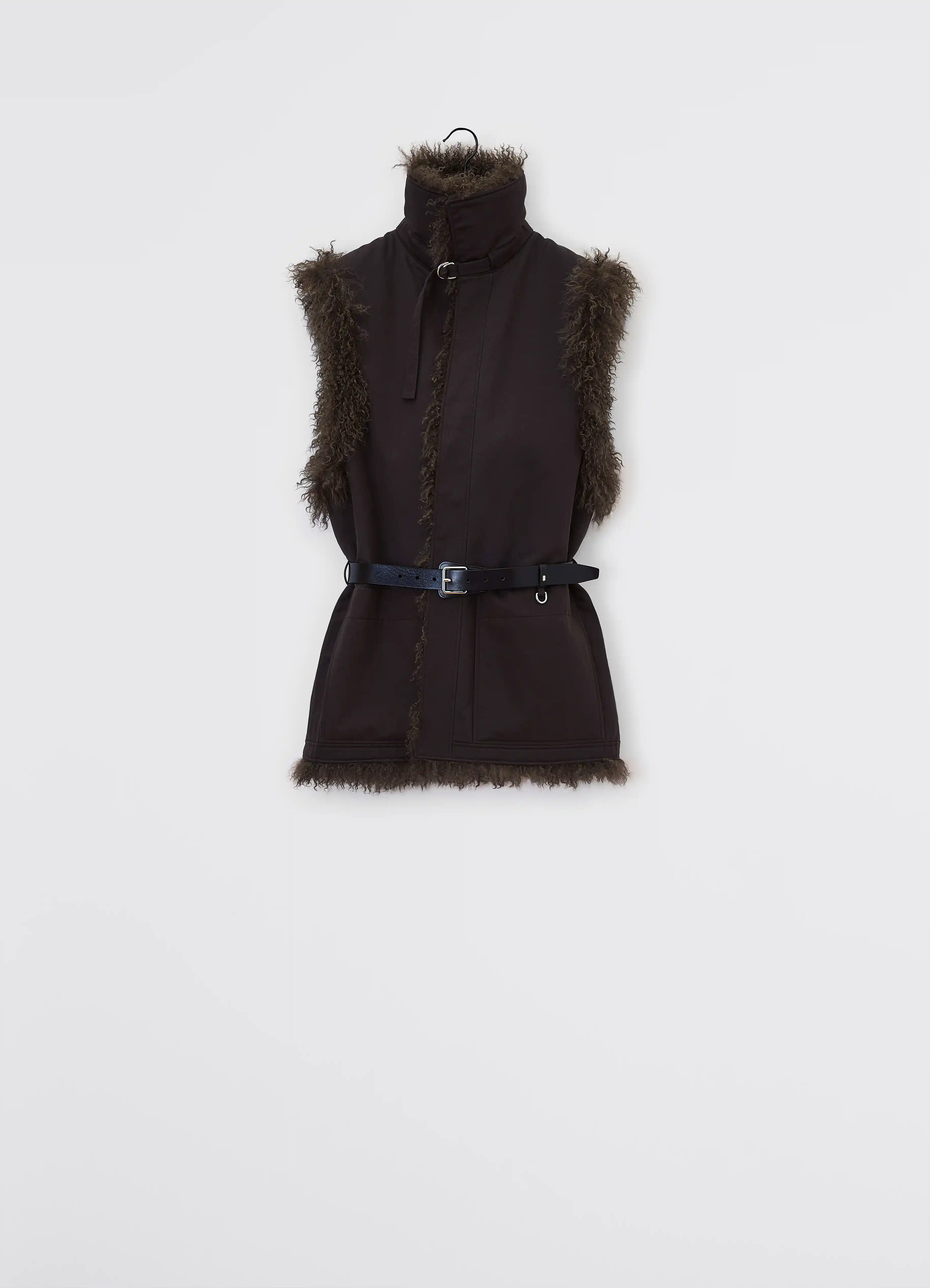 REVERSIBLE BELTED LONG SHEARLING GILET - Image 4