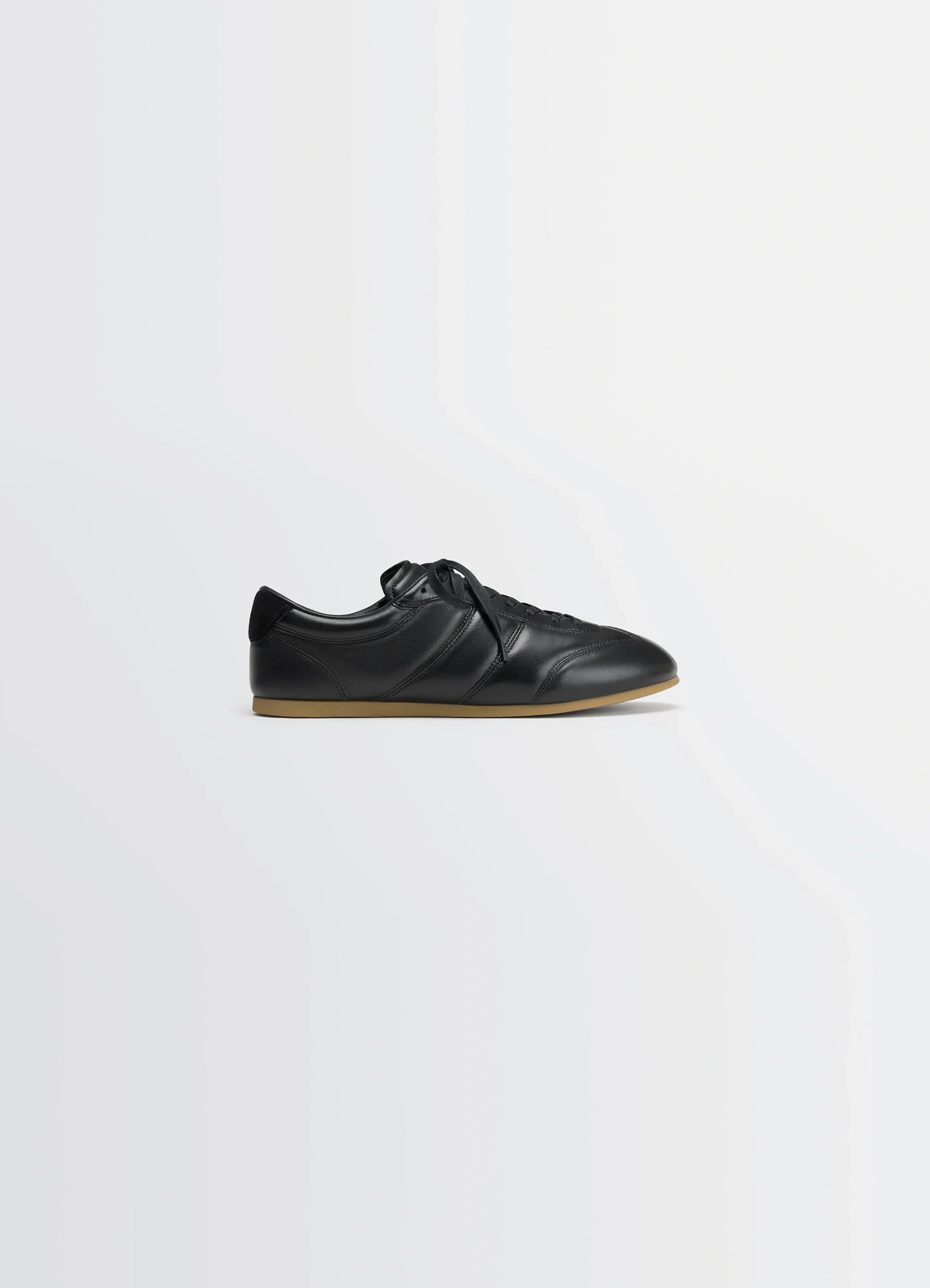 SOFT RUNNER IN LEATHER