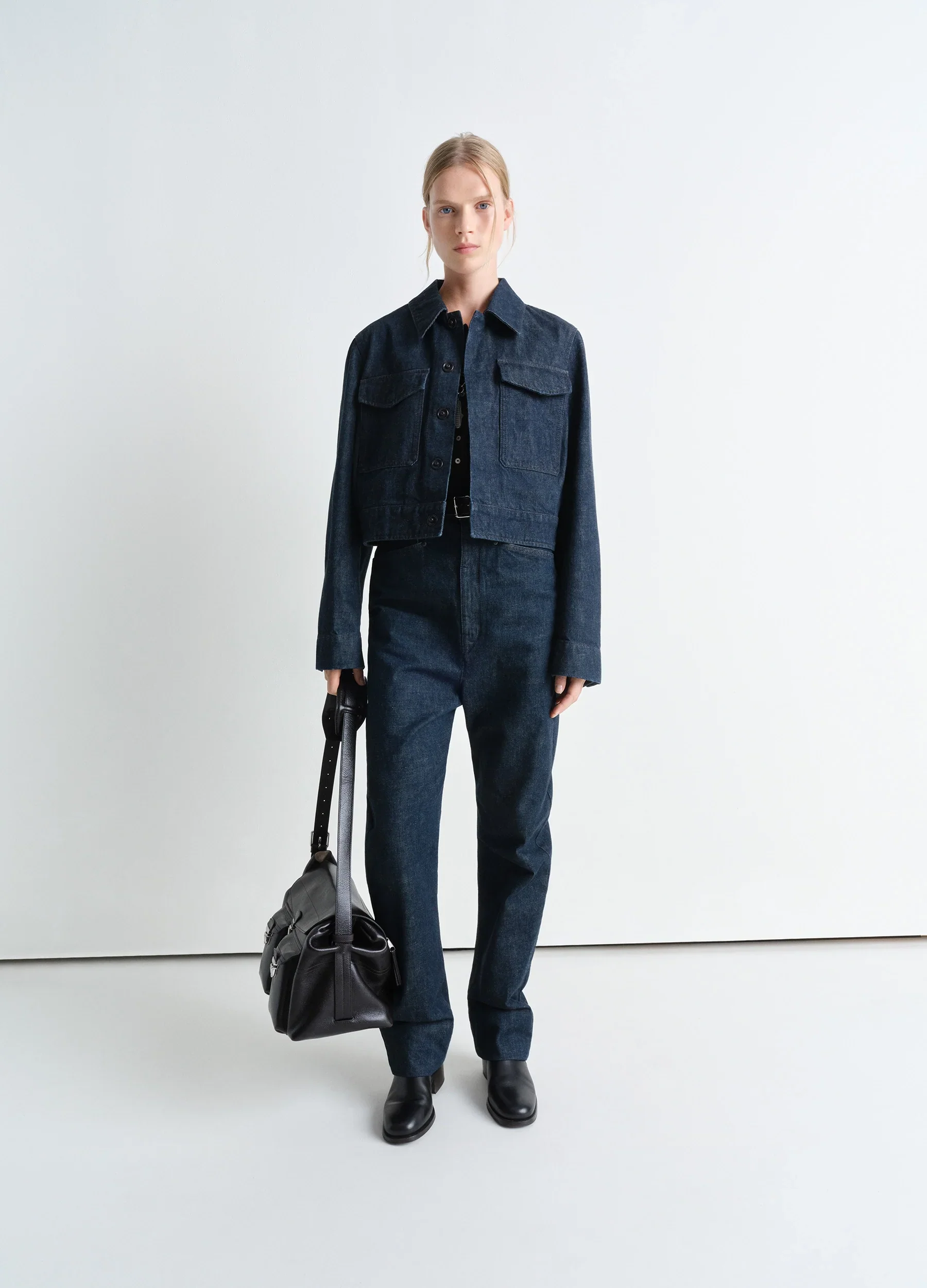 TWO POCKET CROPPED JACKET IN DENIM - Image 4